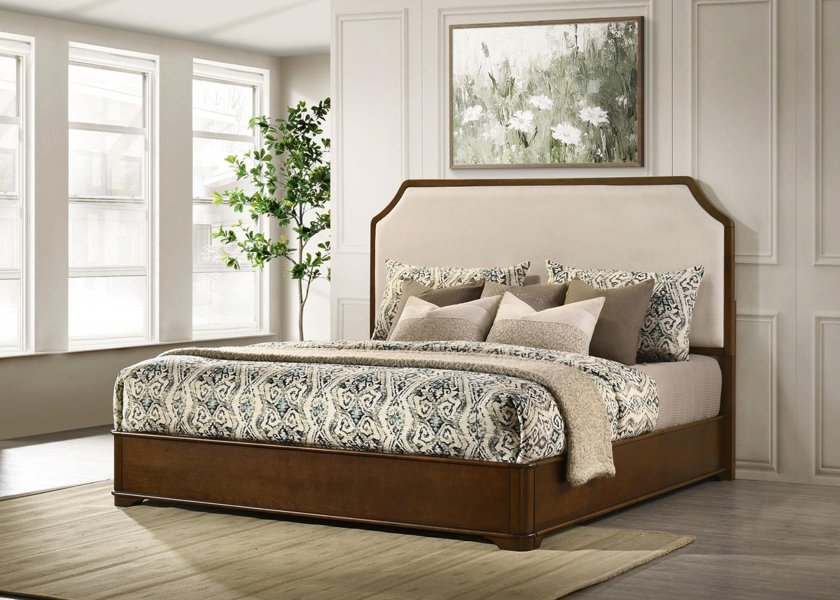 Garland Panel Bedroom Set - Brown Cherry / Cream