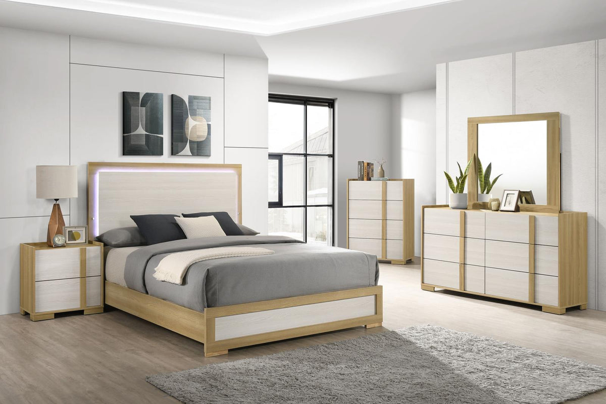 Hyland Panel Bedroom Set - Natural
