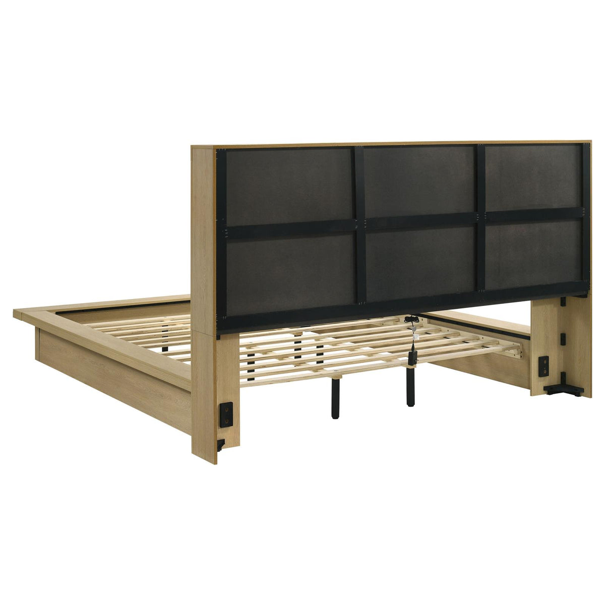 Hendricks Platform Bedroom Set - Light Oak