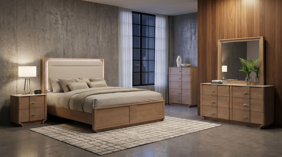 Leanne Panel Bedroom Set - Light Oak
