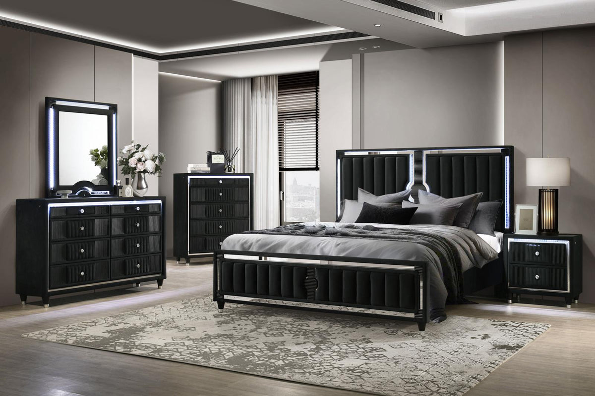 Ravenne Panel Bedroom Set - Black